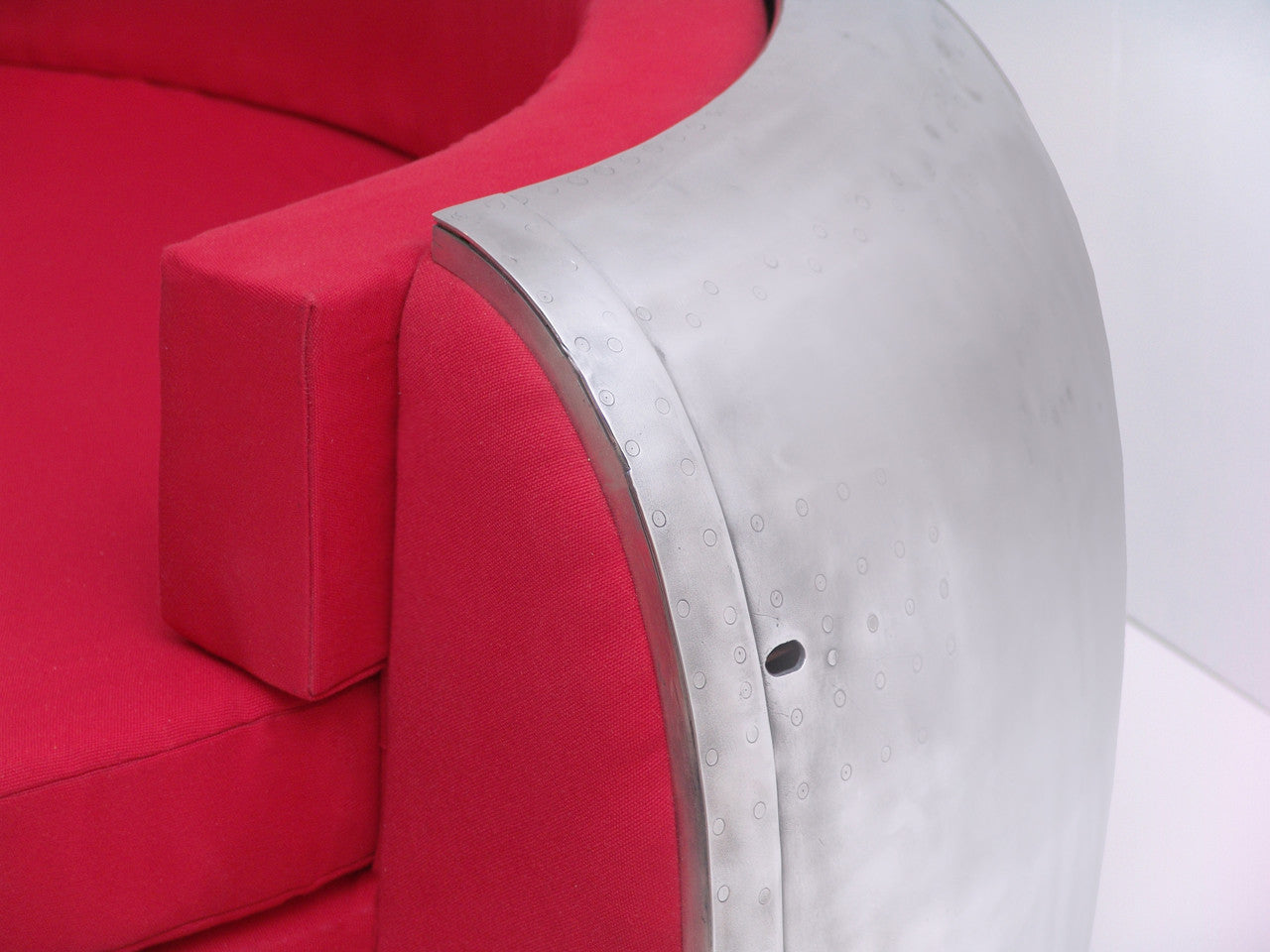 C45 Cowling Couch
